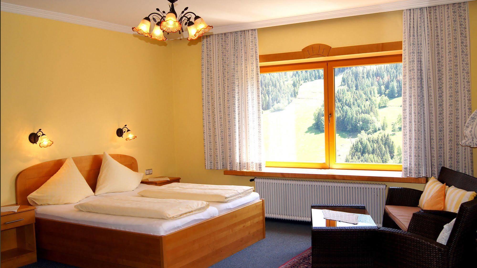 Pension Suedhang Bad Kleinkirchheim Exteriér fotografie